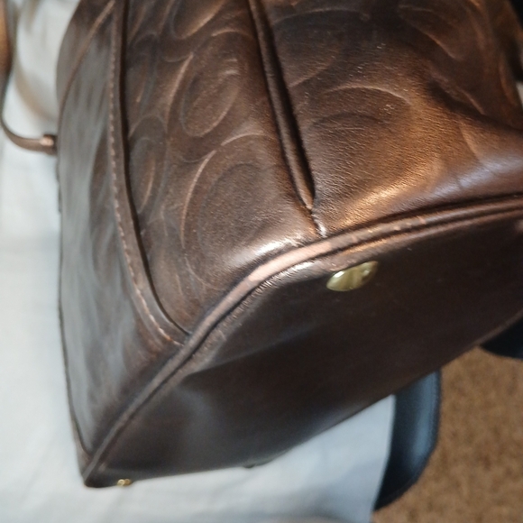 Coach Peyyon Signature Embossed Jordan Bronze Metallic Leather Tote - Picture 12 of 14